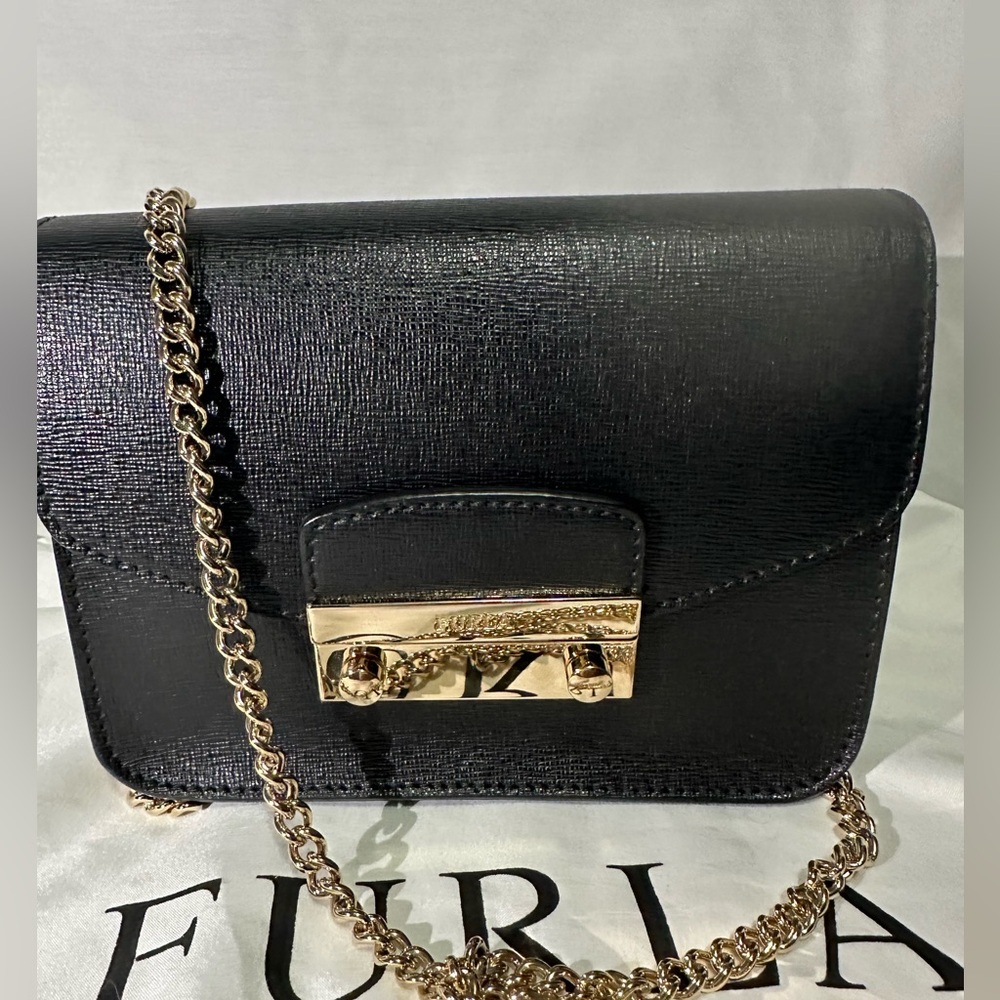 FURLA Crossbody bag - Like New condition -